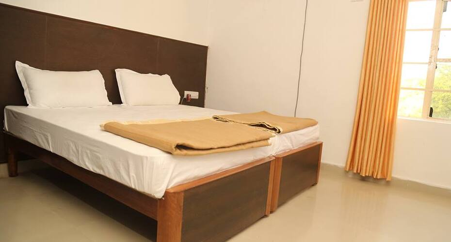 Hotel Shree Hari, Orai 2